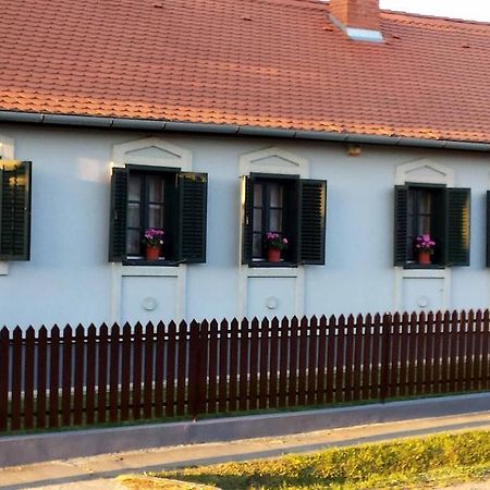 Szentgyoergyvoelgy Vendeghaz Orseg Hotel Szentgyorgyvolgy Ngoại thất bức ảnh